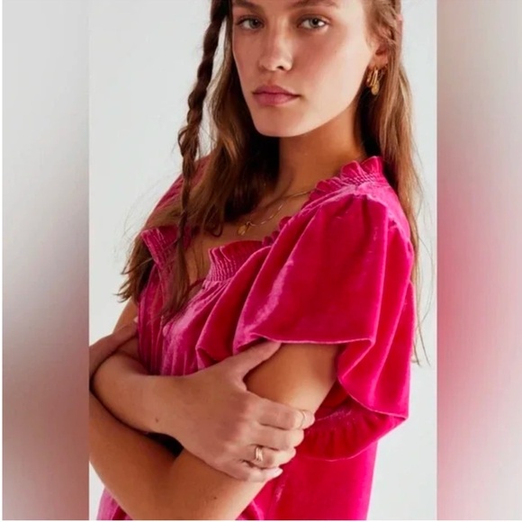 Free People Terese Velvet Top in Hot Pink - Picture 3 of 13